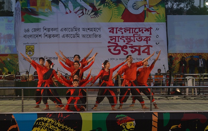 শিল্পকলা একাডেমিতে চলছে বাংলাদেশ সাংস্কৃতিক উৎসব